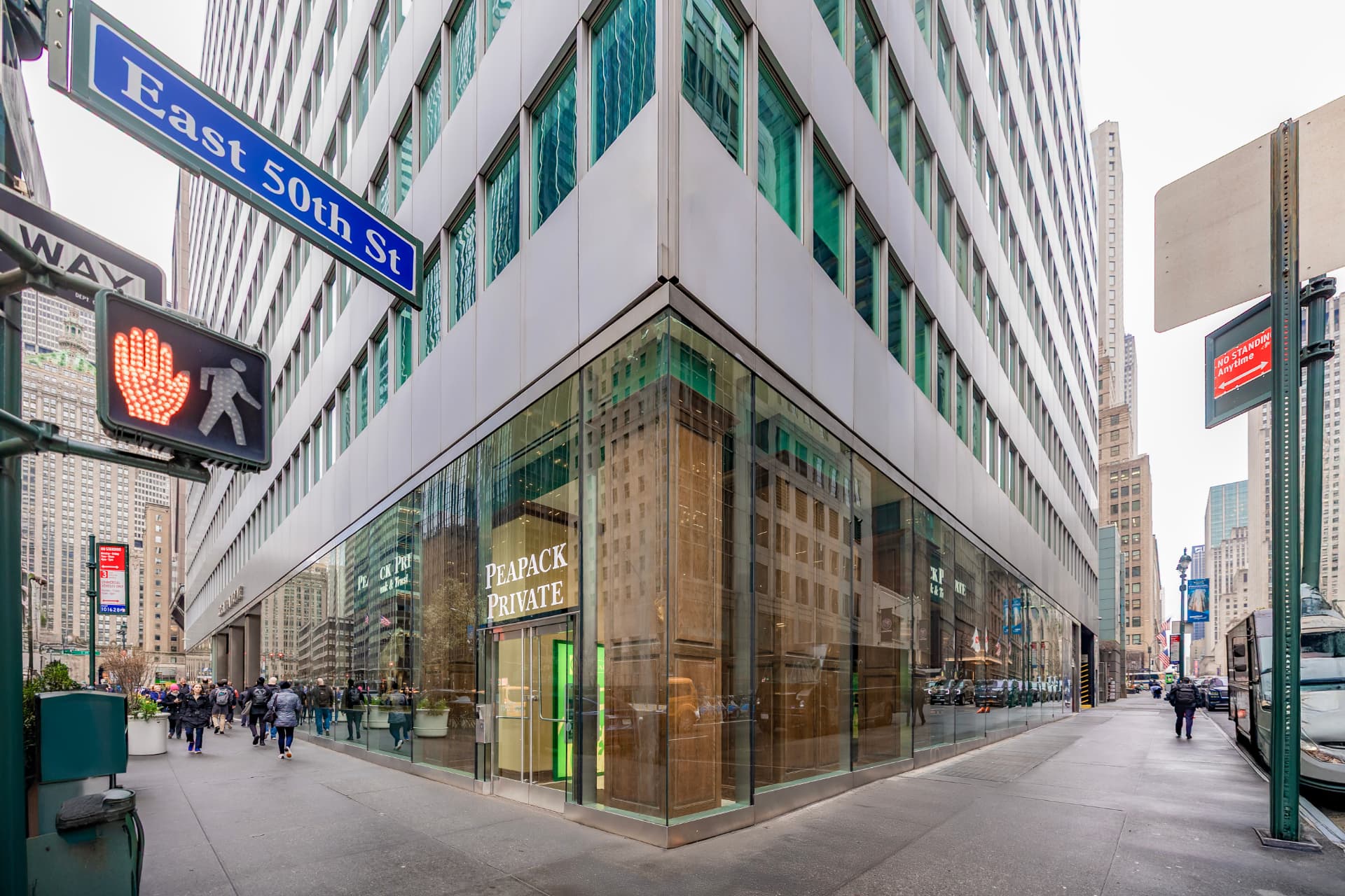 Peapack Private Bank & Trust at 300 Park Avenue and East 50th Street, New York